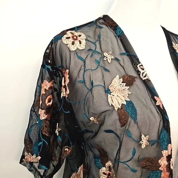 Embroidered floral black mesh wrap kimono open front side slits short sleeve Lg - Picture 2 of 10